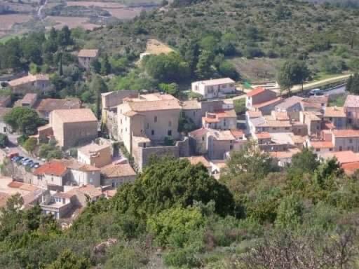 Chez Tatie Menie Bed & Breakfast Fraisse-des-Corbieres ภายนอก รูปภาพ